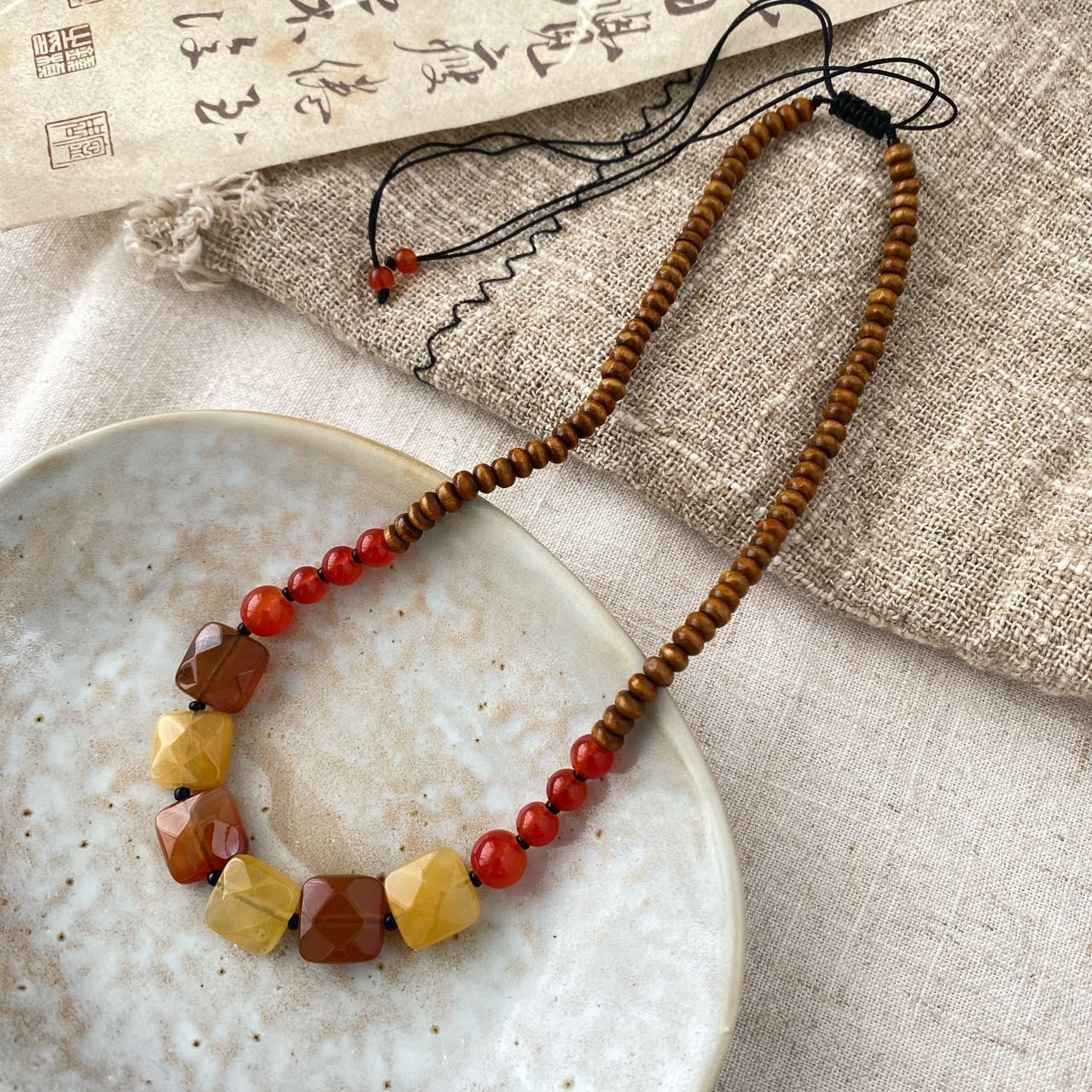 Women's Ethnic Style Clavicle Chain Neck Concealer Necklace